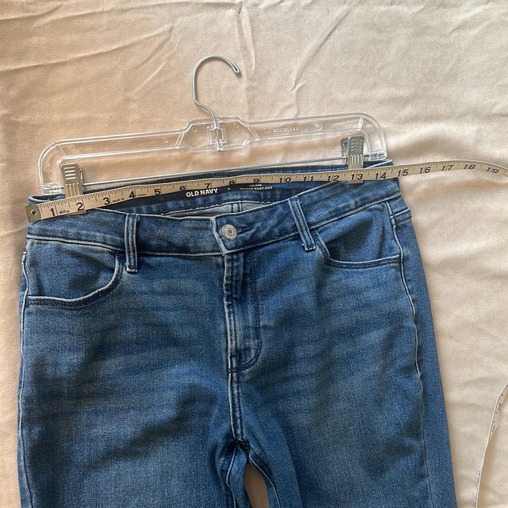 Old Navy Jeans - Picture 9 of 10